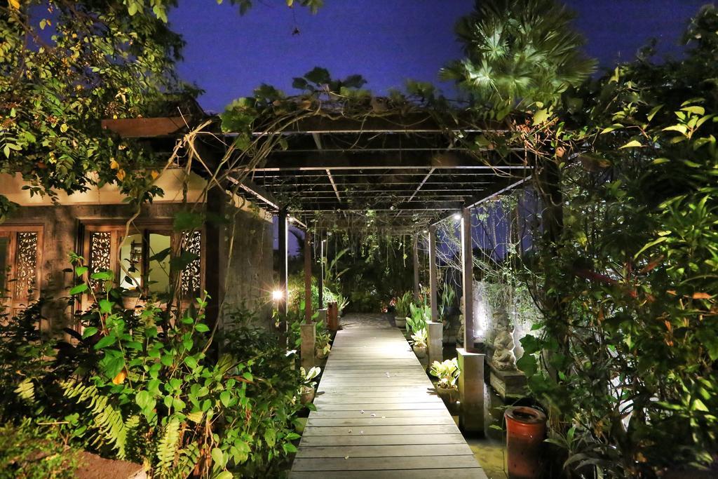The Sanyas Retreat Hotel Selemadeg Exterior foto