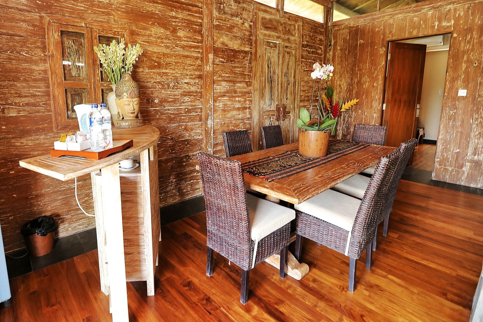 The Sanyas Retreat Hotel Selemadeg Exterior foto
